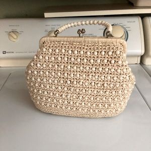 Cream Small handled clutch
